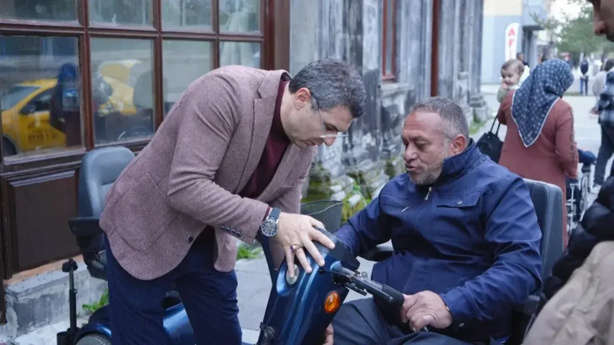 Kars’ta 18 elektrikli araç engelli vatandaşlara teslim edildi