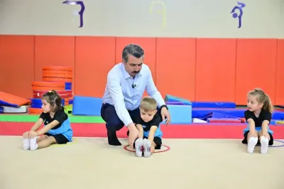 Yıldırım Belediyesi’nden çocuklara 16 branşta kış sporu