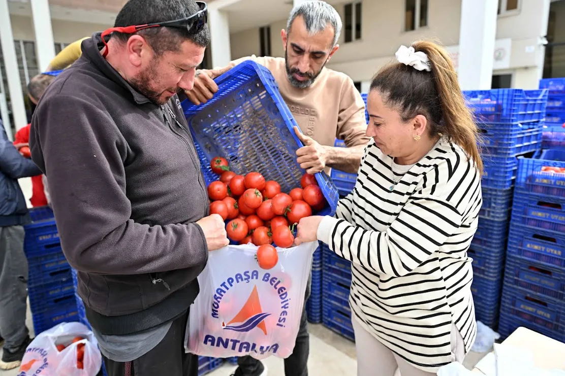 FORUMDAN İCRAATA: MURATPAŞA’DAN 10 TONLUK TARIM DESTEĞİ